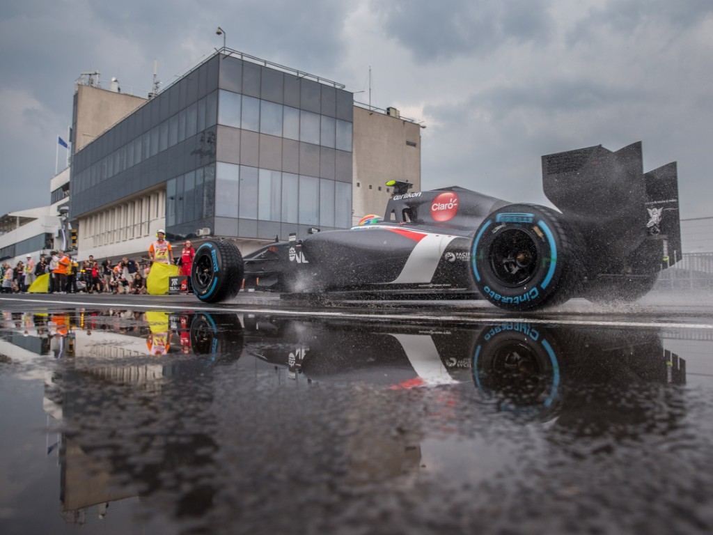 Sauber će zadržati Ferrarijeve motore unatoč problemima