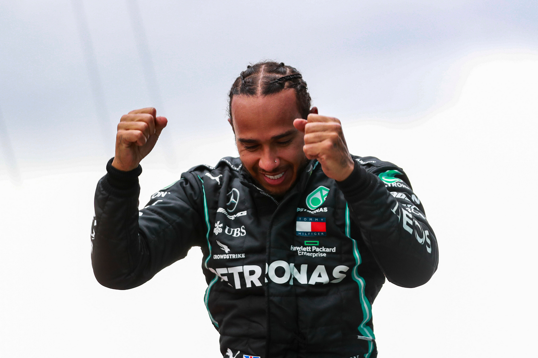 Prvaci dogovorili detalje ugovora – Hamilton ostaje u Mercedesu barem do kraja 2021.!