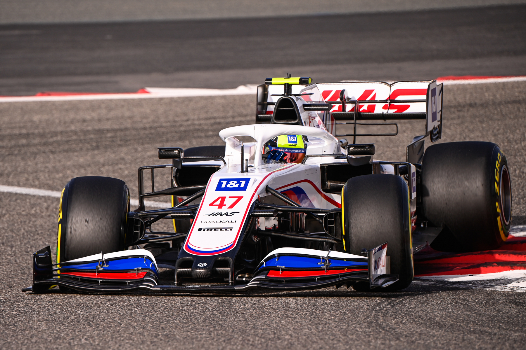 Haas u Imoli donosi zadnje promjene na bolidu VF-21