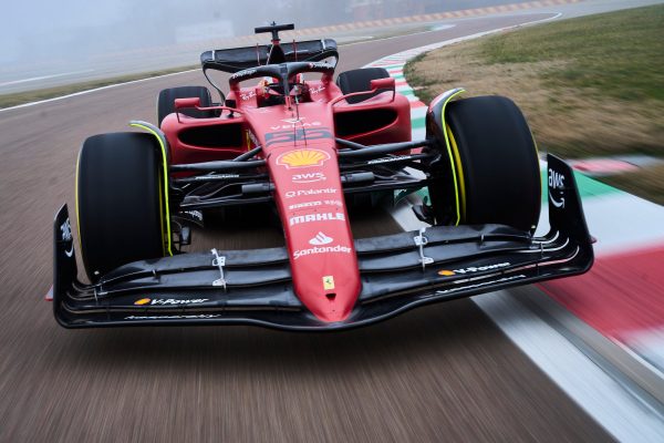 Ferrarijevi vozači imaju slobodu međusobno se utrkivati